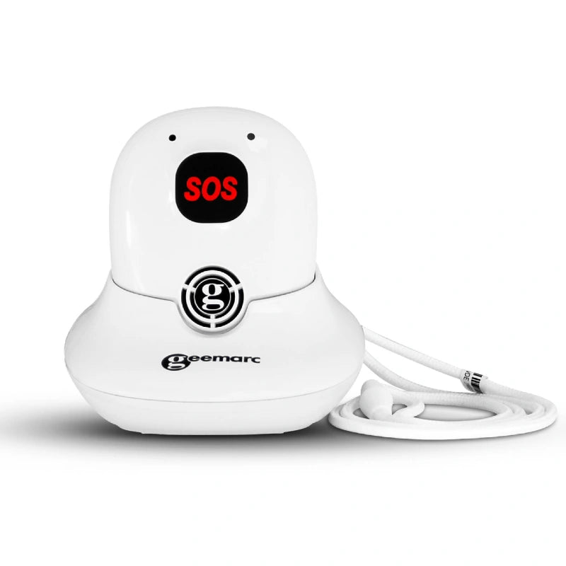 Pendentif SOS Geemarc blanc sur sa base, avec cordon de port autour du cou.